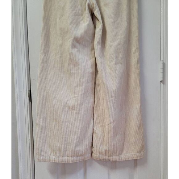 BDG Corduroy Wide Leg Pants 25 - Picture 7 of 9
